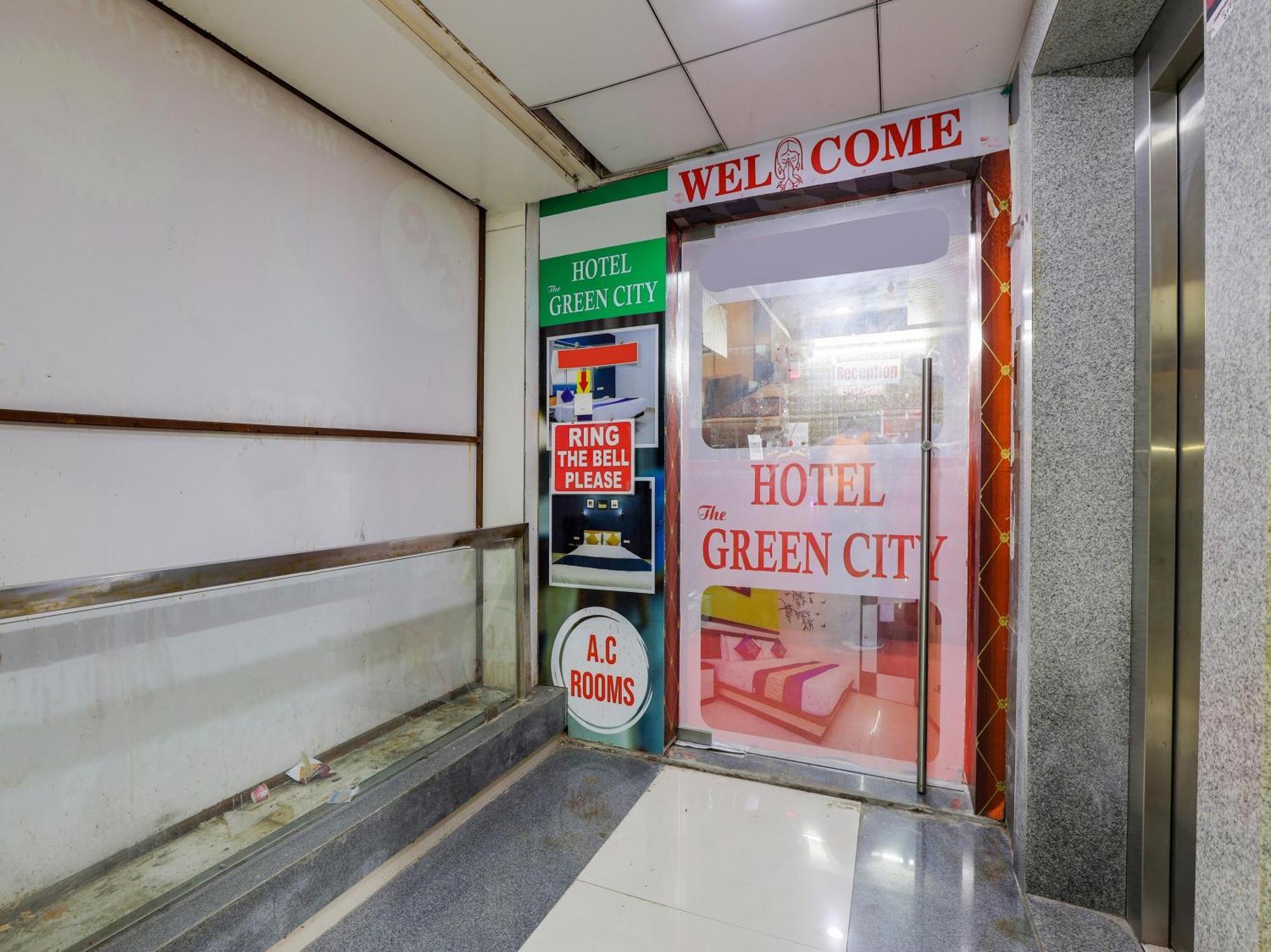 Hotel O Green City Сурат Екстер'єр фото