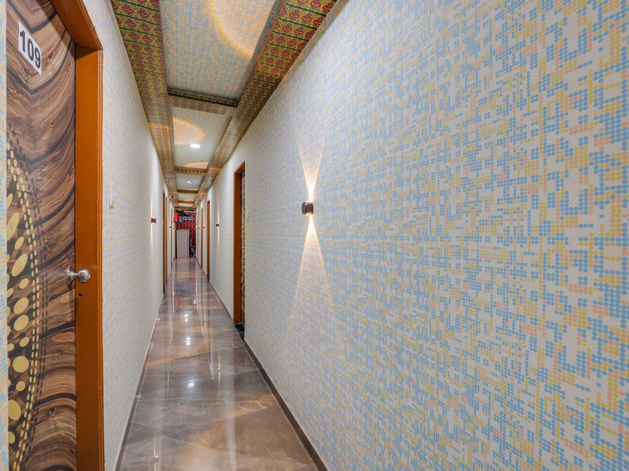 Hotel O Green City Сурат Екстер'єр фото